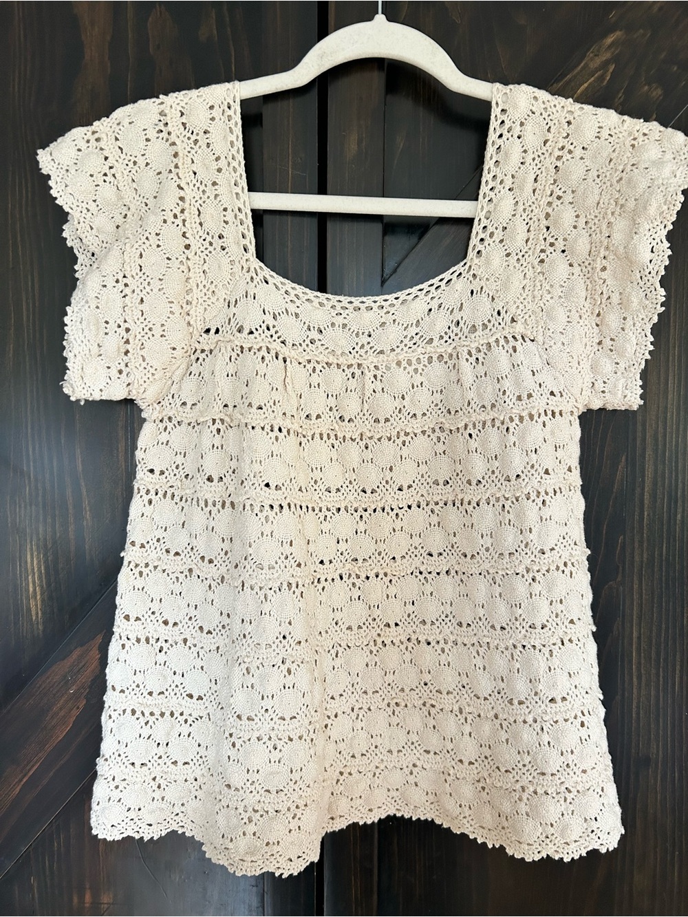 Crochet Lace Short Sleeve Top in Cream